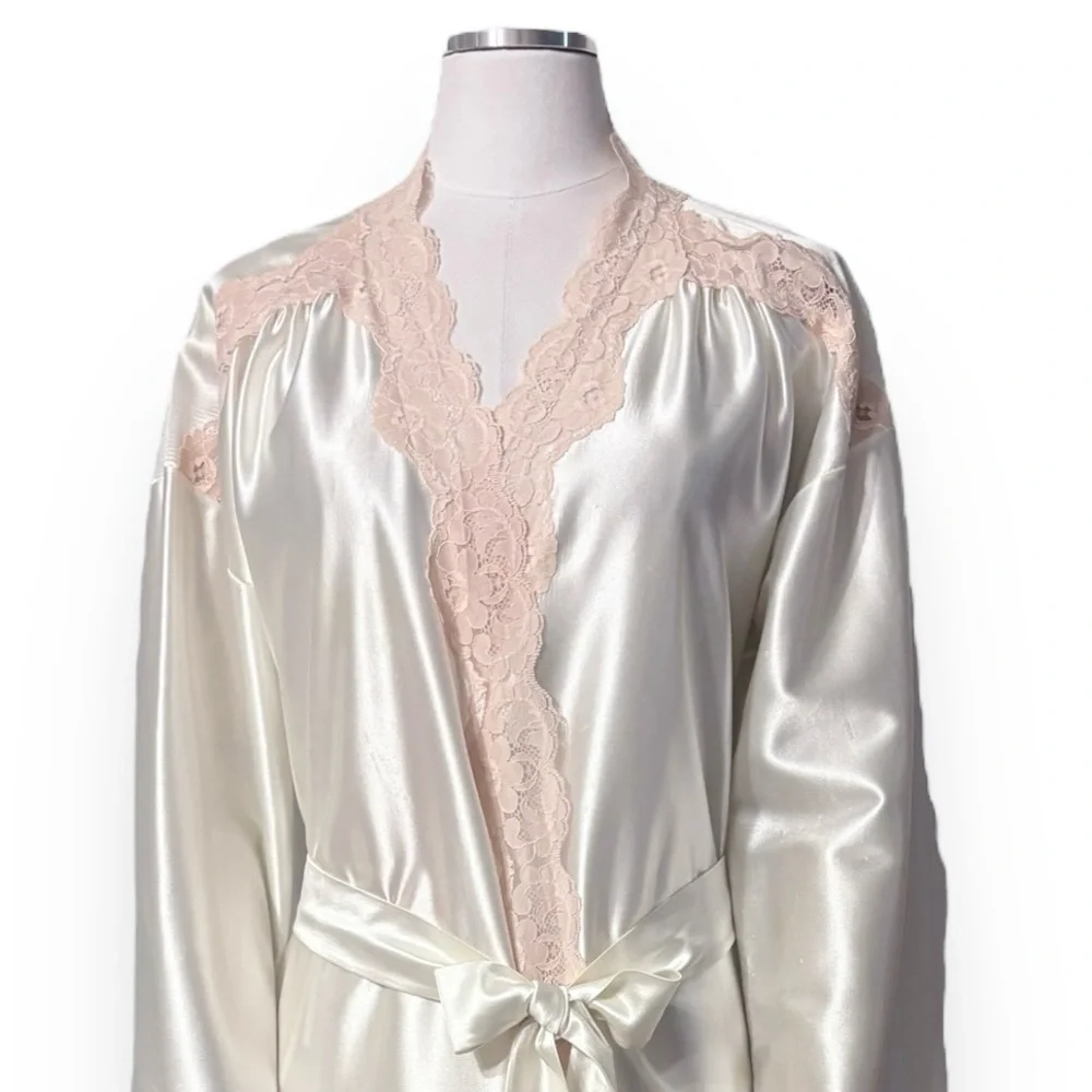 TOM BEZDUDA for BARAD Bridal Peignoir Robe Lace Detail VINTAGE - Picture 2 of 10